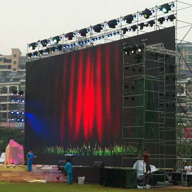 Sokoldal&uacute; megold&aacute;sok k&uuml;lt&eacute;ri digit&aacute;lis t&aacute;bl&aacute;khoz