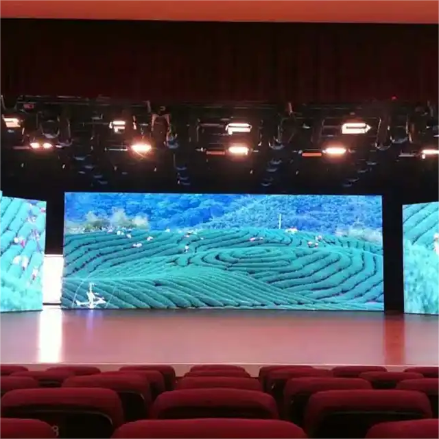 R&auml;&auml;t&auml;l&ouml;ity kokoinen LED-n&auml;ytt&ouml;kaappi Tehdashinta P1.86 P2.5 P3 P4 sis&auml;- ja ulkok&auml;ytt&ouml;&ouml;n LED-videosein&auml;n&auml;ytt&ouml;